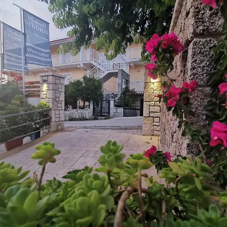 Apart-hotel The Mathraki (adults Only) Arillas (Corfu)