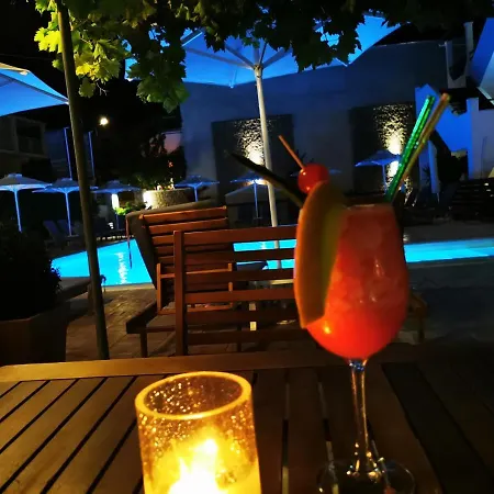 The Mathraki (adults Only) アパートホテル